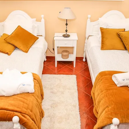 Villa House Vasco Da Gama - Pool & Bqq - Pata Da Gaivota Farm stay *