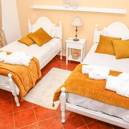 Villa House Vasco Da Gama - Pool & Bqq - Pata Da Gaivota Farm stay